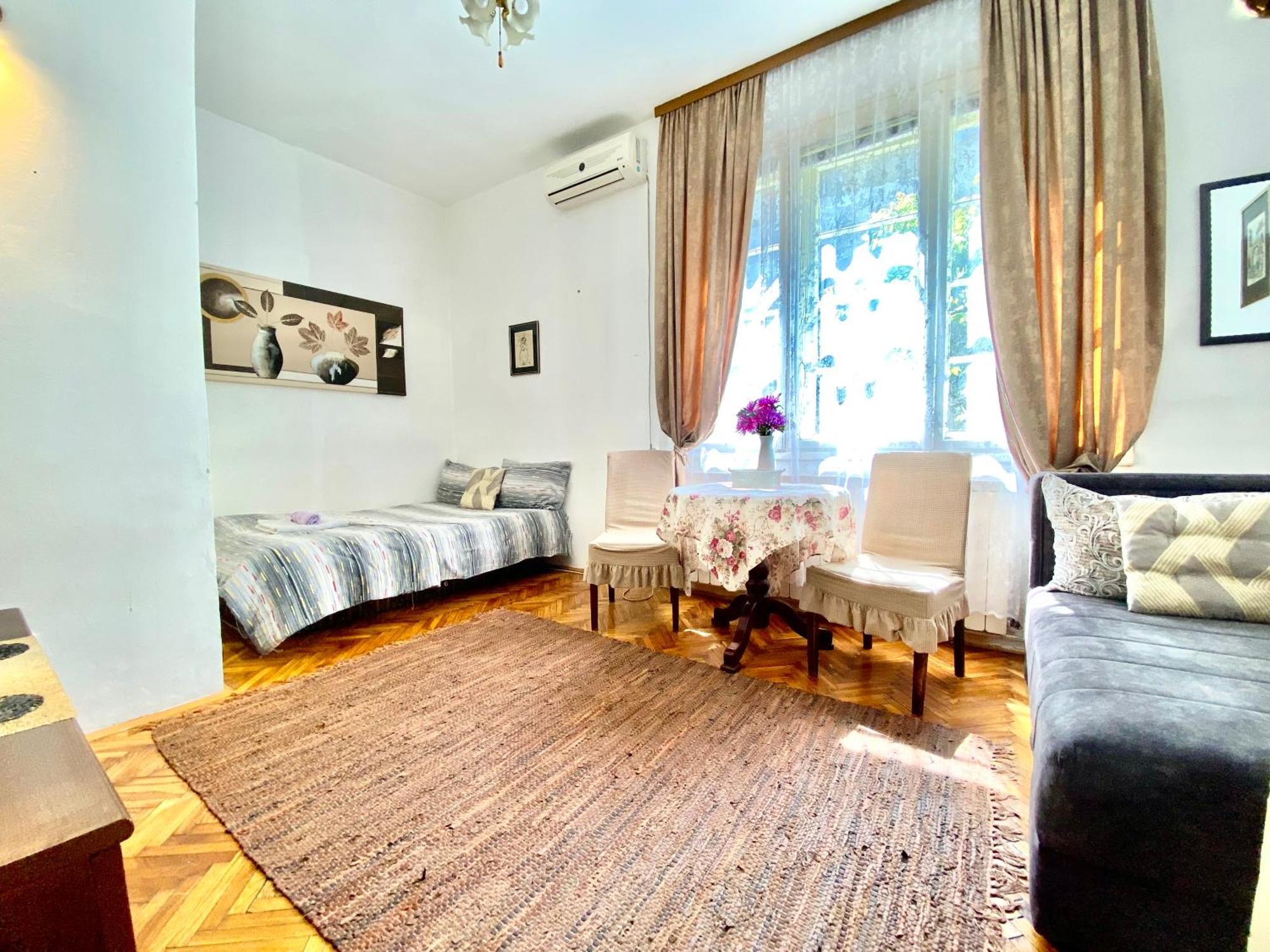 Apartment Rustico *