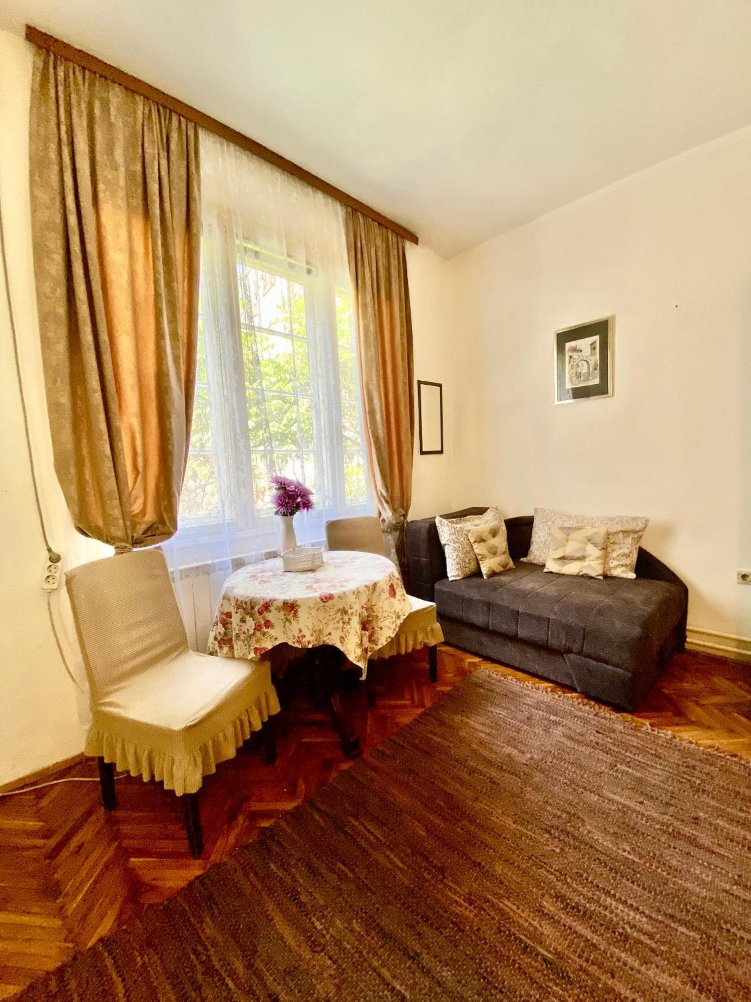 Apartment Rustico